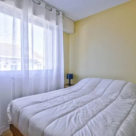 Apartment Arcachon: T2 Acces Prive Plage, Balcon, Parking - Fr-1-433-19 Arcachon